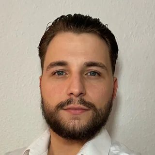 Florian Dembinsky, Ansprechpartner bei RGN Entrümpelung & Umzug